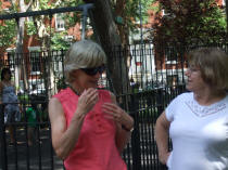 20070721 TOB 014 Nancy and Liz.jpg (3033175 bytes)