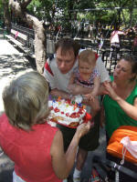 20070721 TOB 034v cake.jpg (2875195 bytes)