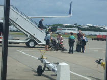 20070708 Bermuda 002 tarmac.jpg (3368443 bytes)