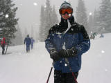 20040125 (6) Aspen Ted snow.jpg (1621747 bytes)