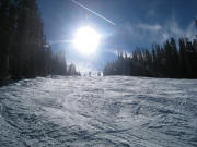 20090118 027 Ted skiing afternoon sun.jpg (2422964 bytes)