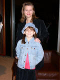 20031128 004 Jolynne and Maddy.jpg (617933 bytes)