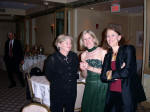 20031129 109 Judy Mullarkey, Nancy, Marian.jpg (2021630 bytes)