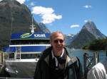 20061201 NZ 042 Ted at Cruise.jpg (1398426 bytes)